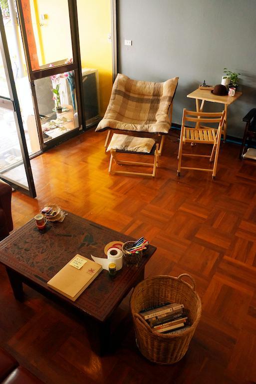 Ideer Hostel Банкок Екстериор снимка