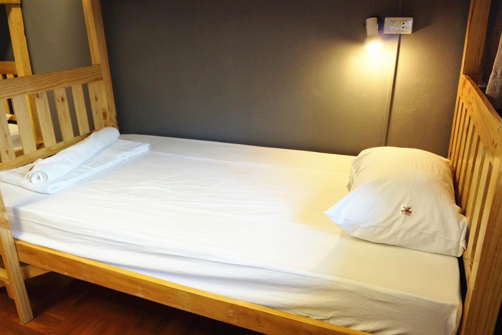 Ideer Hostel Банкок Екстериор снимка