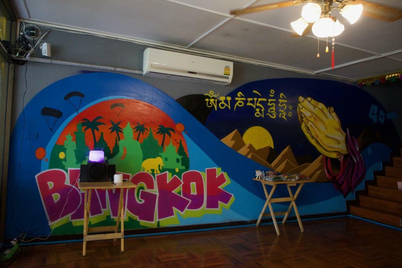Ideer Hostel Банкок Екстериор снимка